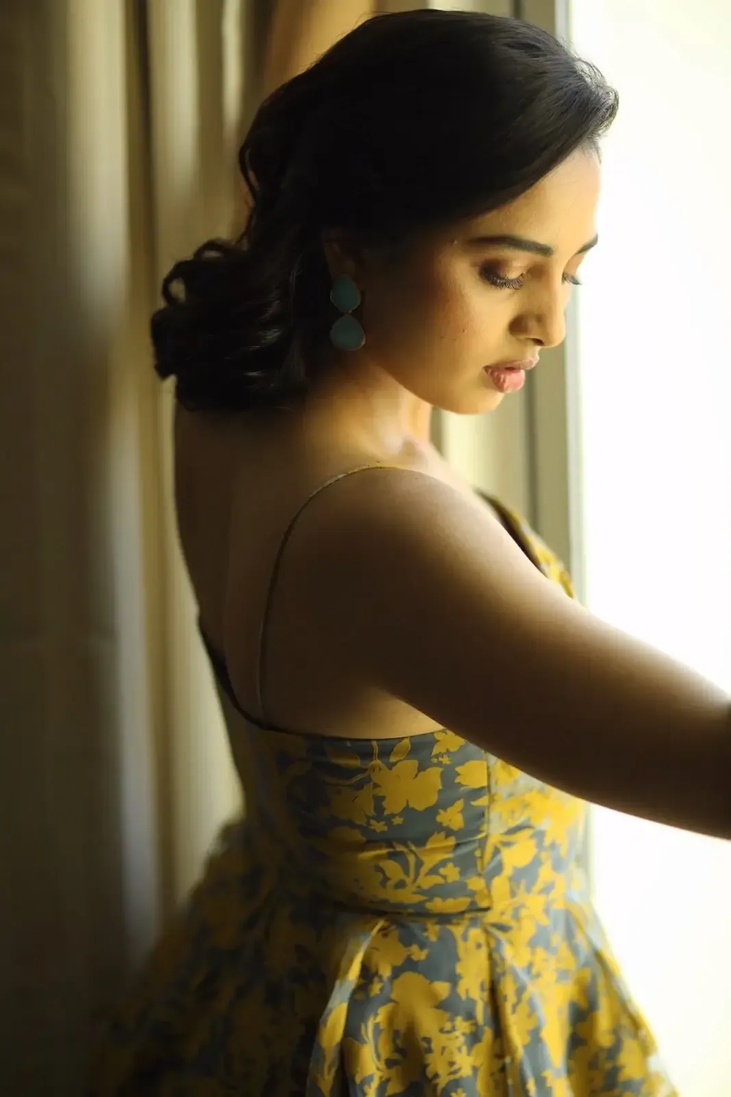 Beautiful Indian Actress Srushti Dange in Lemon Yellow Skirt